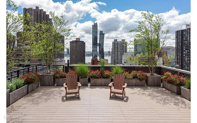 Sold by Douglas Elliman | media 17