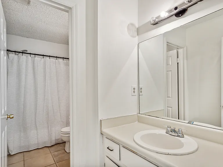 1281 Creekside Ct SE — Photo 17