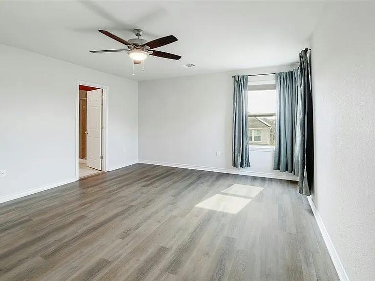 15801 Crissom Ln #17 — Photo 18
