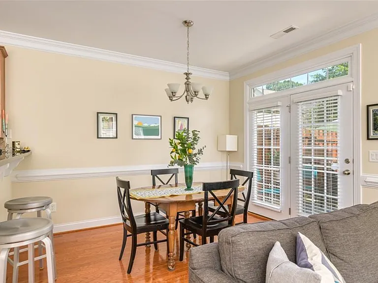 4830 Sterling Brooke Ln — Photo 10