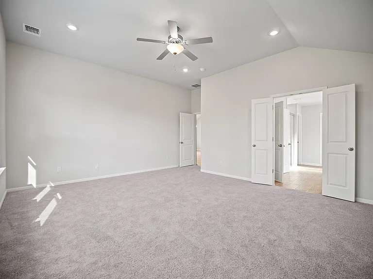 136 Caterpillar Ln — Photo 13