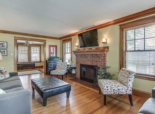 644 Weld St, West Roxbury, MA 02132