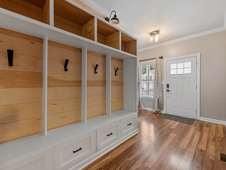 2270 Wolf St — Photo 24