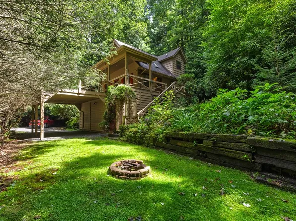 276 Dominion Road, Cashiers, NC 28717