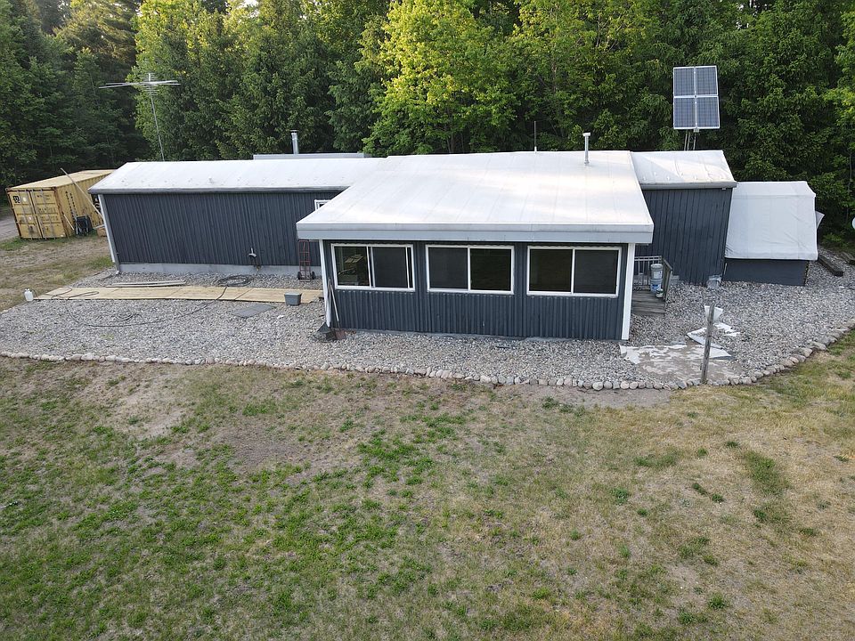 5960 N Trl SE, Kalkaska, MI 49646 MLS 23020275 Zillow