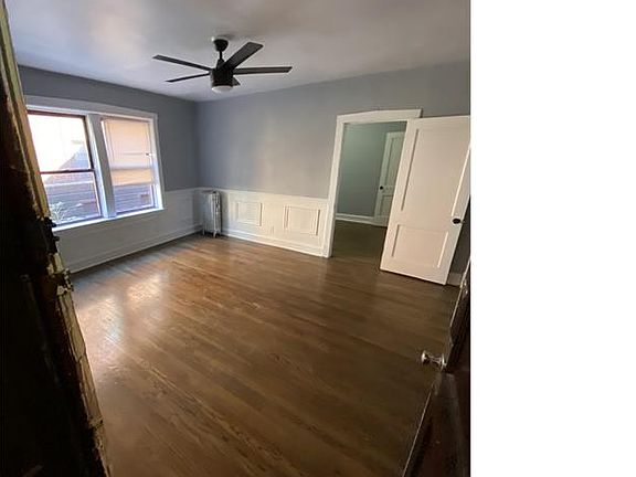 5th image of 3609 S King Dr #1