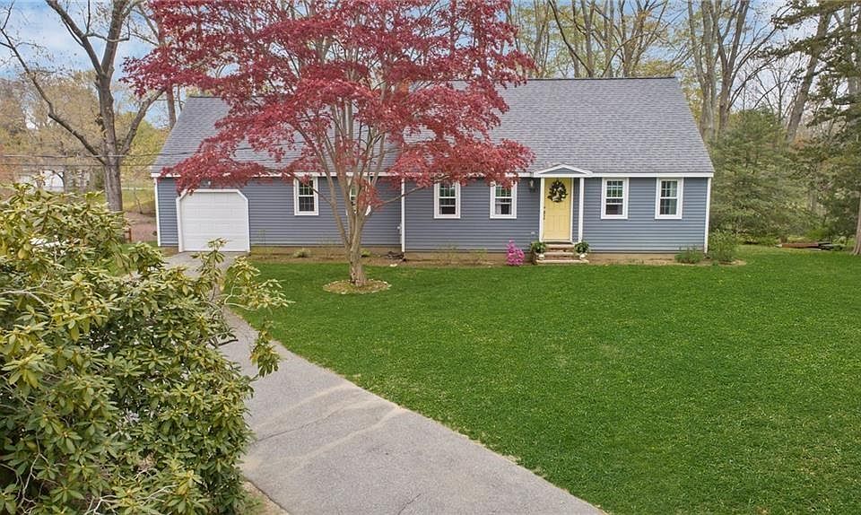 1st image of 237 Cedar Ave