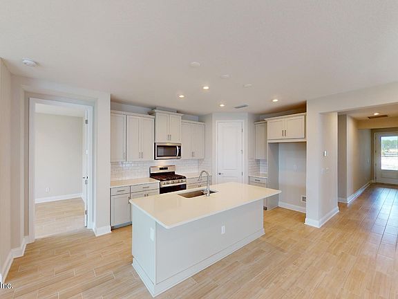 2nd image of 359 LADYSLIPPER Drive