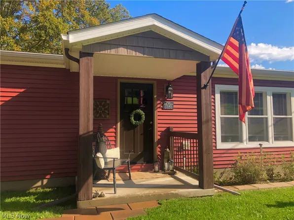 7145 Gopher Rd SW, Dellroy, OH 44620