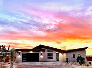 9220 Hermosa Ave, Yucca Valley, CA 92284