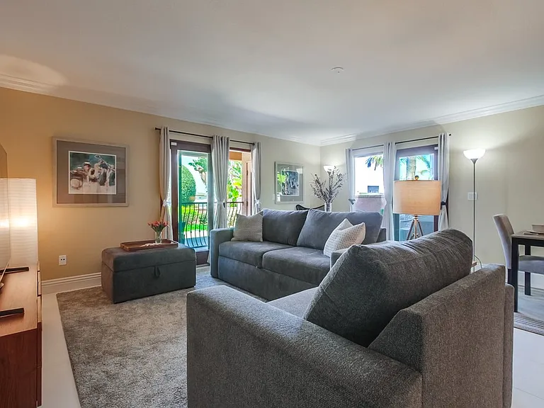 525 Marine St #1 — Photo 17