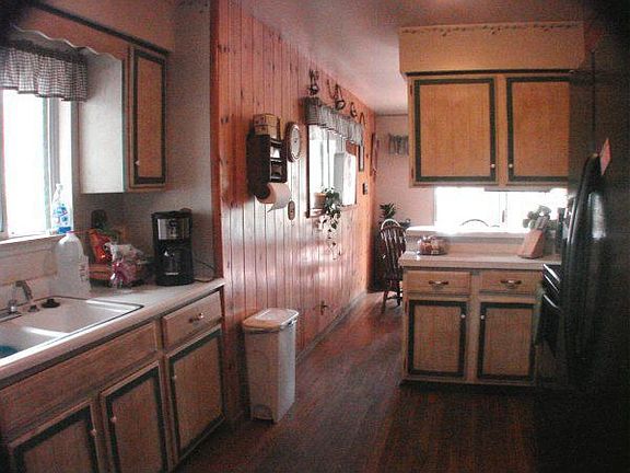 5th image of 53078 Mountain View Dr