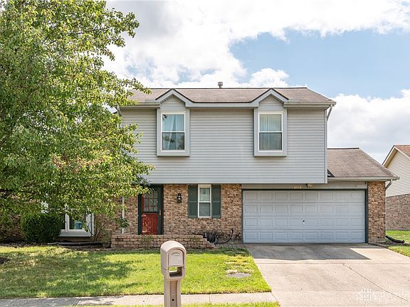 2nd image of 8728 Deer Chase Dr