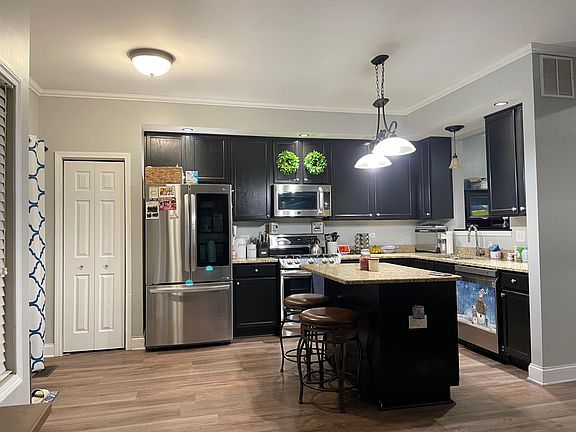 4th image of 16517 S Windsor Ln