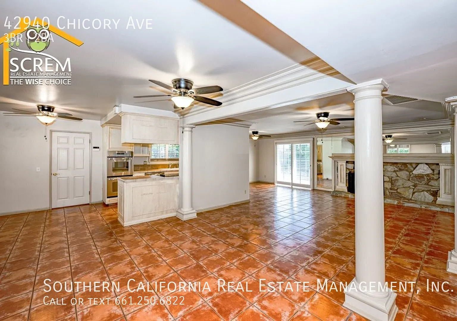 Single Story Three Bedroom Pool Home — Photo 3