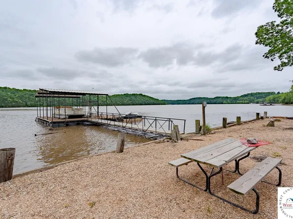3135 Lick Creek Rd, Edwards, MO 65326
