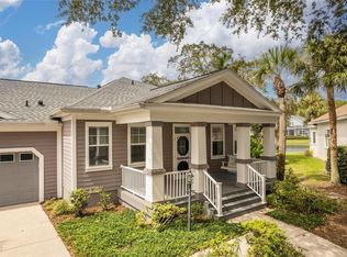 18 Flamingo Ct, Palm Coast, FL 32137