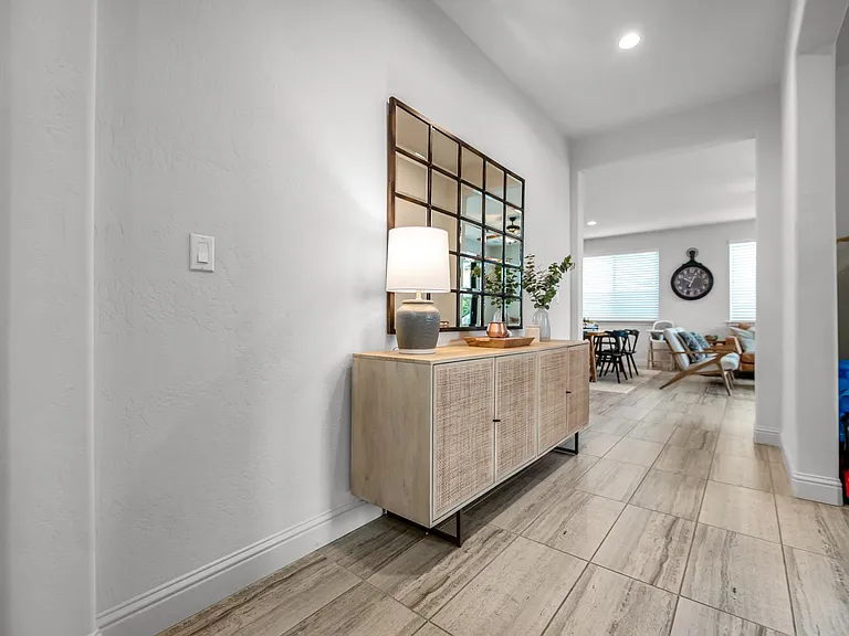 4411 S Ernest St — Photo 3