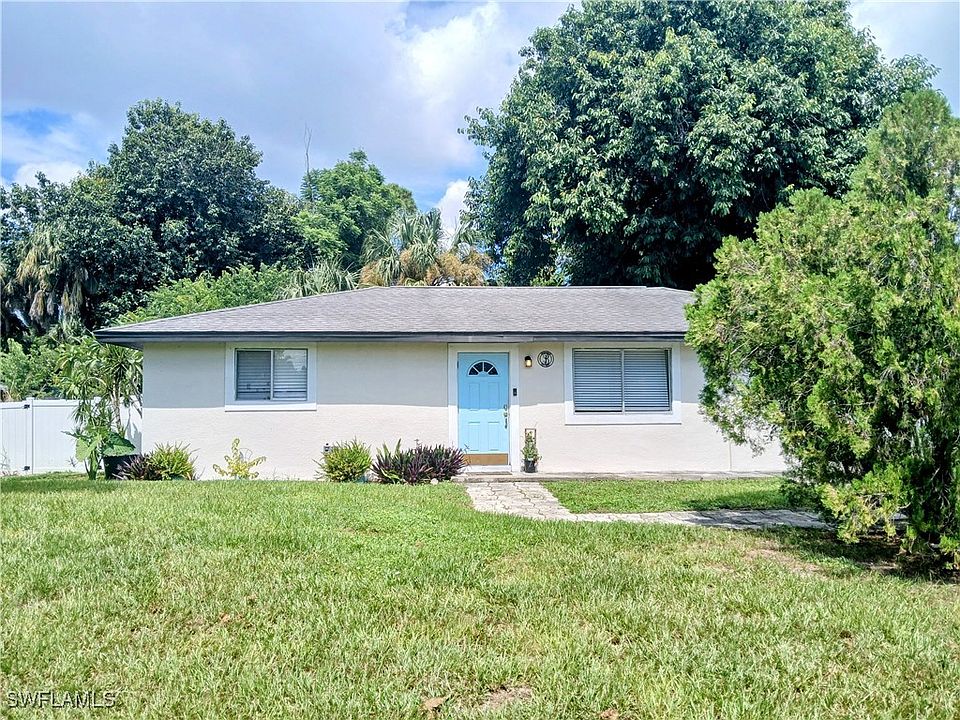 1st image of 261 Dover Dr