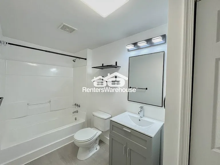 315 Highland Ave — Photo 14
