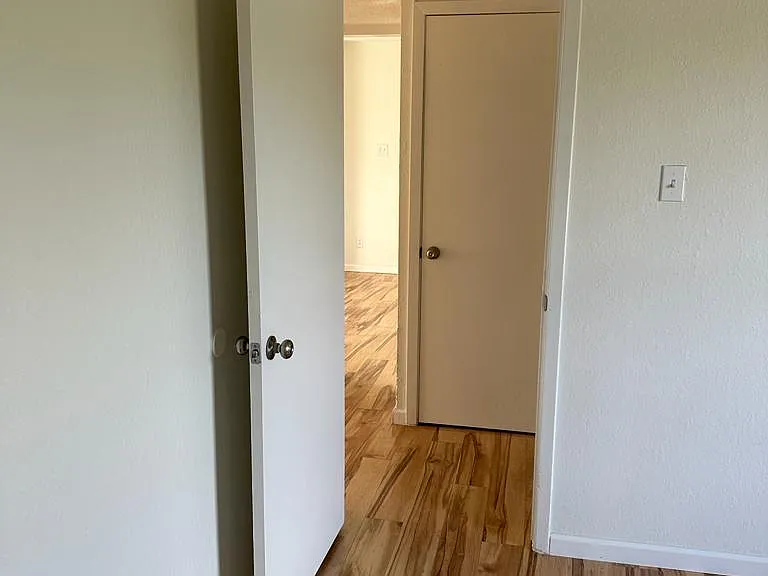350 N Erby Campbell Blvd — Photo 10