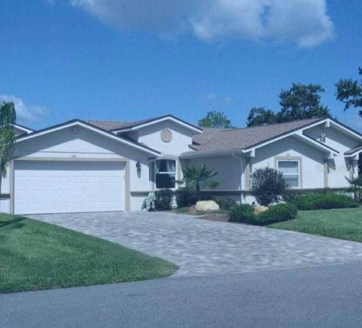 1st image of 7 Carol Ct