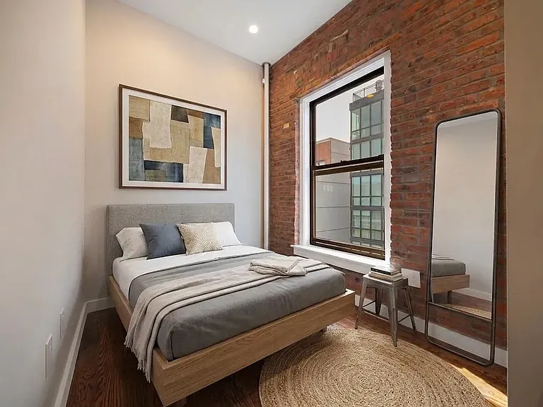 216 Thompson St #4R — Photo 7