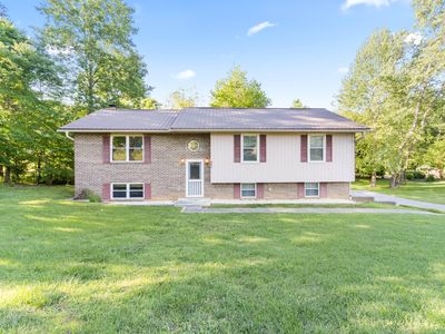 402 Carters Chapel Rd, Lenoir City, TN, 37771