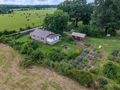 2931 N Farm Road 241, Strafford, MO, 65757