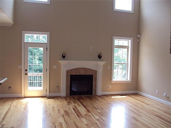 3rd image of 632 Wigeon Dr