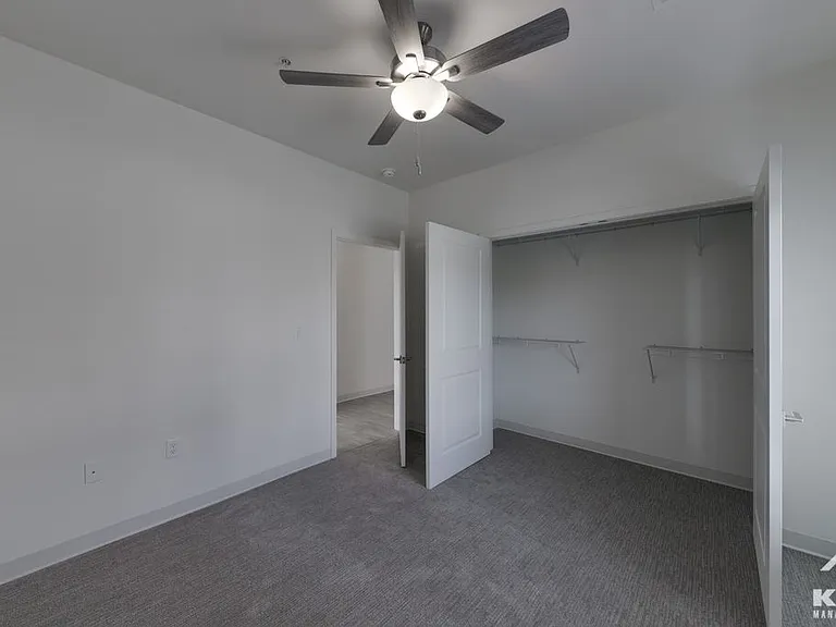 Liberty Gardens Apartments — Photo 35