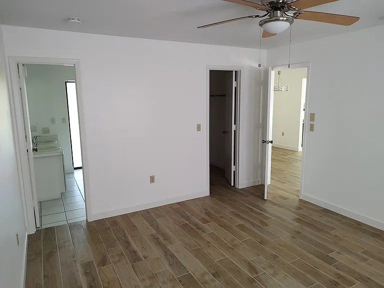 5844 Countrywood Dr — Photo 11