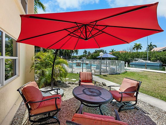 3rd image of 591 Sombrero Beach Rd APT 1B