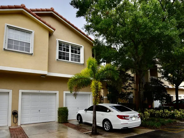 106 Lighthouse Circle #J, Tequesta, FL 33469