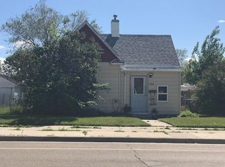 512 6th Ave W, Williston, ND 58801