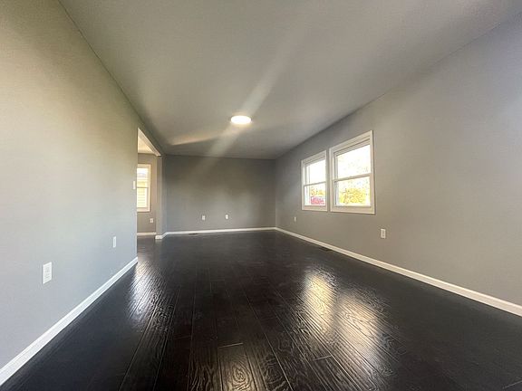 5th image of 8320 McKitrick Rd