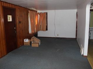 807 Valleyview Dr, Dravosburg, PA 15034