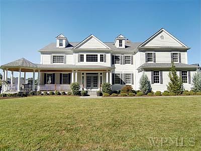 1st image of 52 Forest Lake Dr