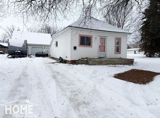 721 Wright Ave, Owosso, MI 48867