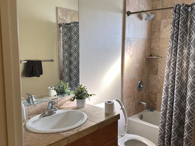 578 Dimaio Way — Photo 4