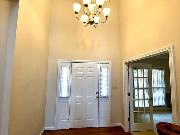 2nd image of 4224 Evergreen Dr