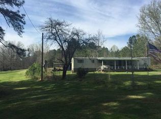 1153 Hunter Trl, Acworth, GA 30102