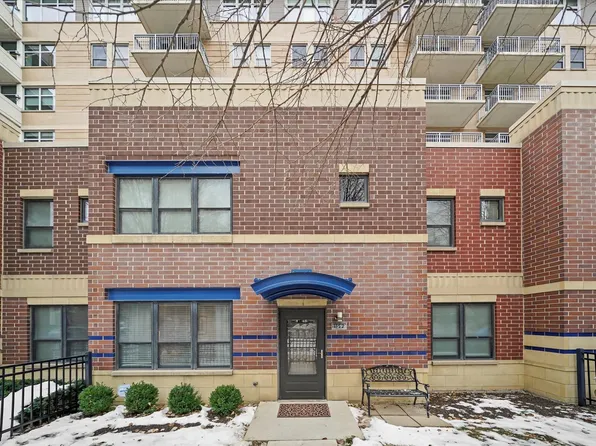 1159 N Cambridge Ave #3, Chicago, IL 60610