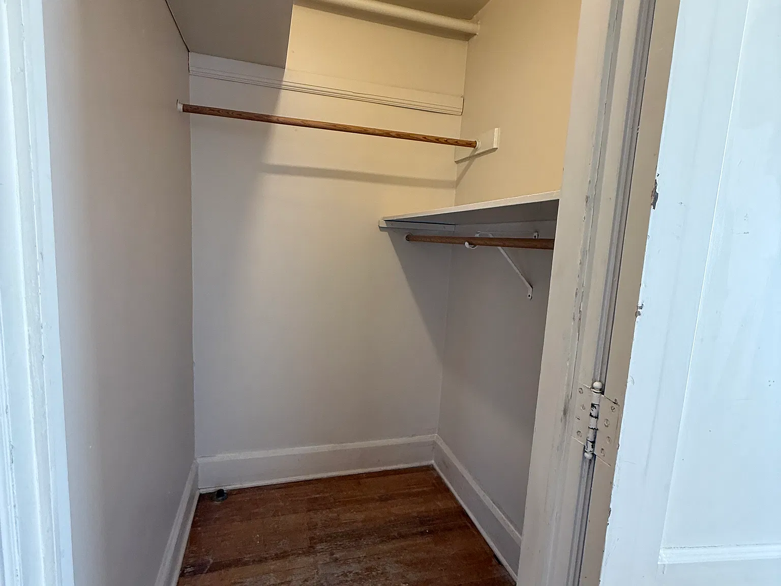 Studio, $595 — Photo 3