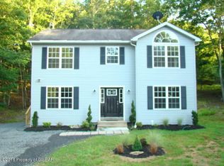 7116 Glenwood Dr, East Stroudsburg, PA