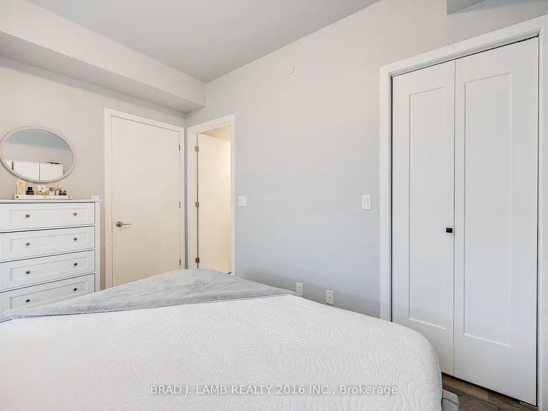 50 Bruyeres Mews #1209 — Photo 20
