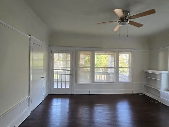 5th image of 1273 N Van Ness Ave #1273