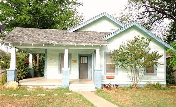 1st image of 1815 1st St