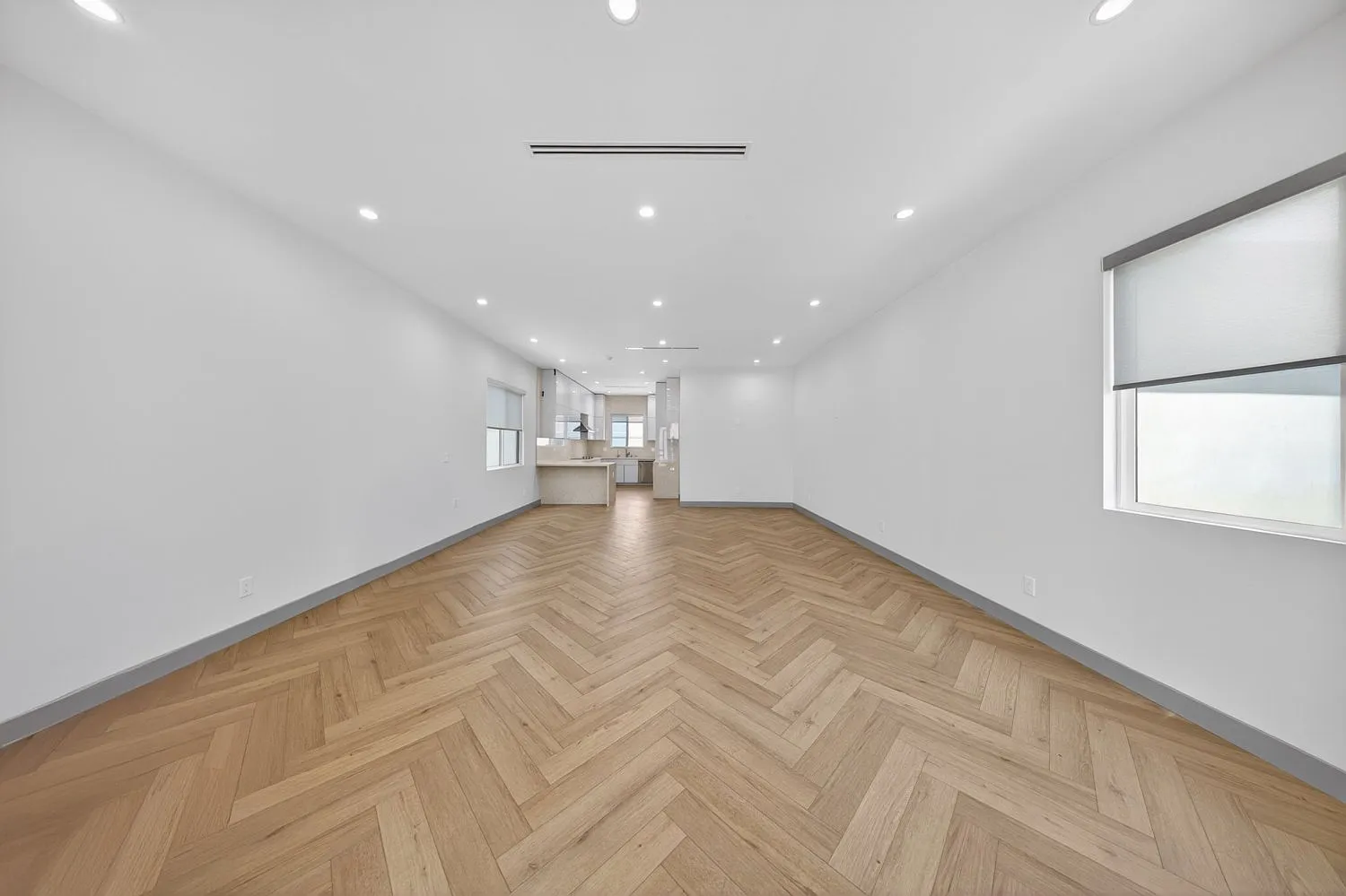 3 bed, 1500 sqft, $3,700 — Photo 3
