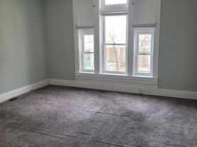 2449 Barclay St, Baltimore, MD